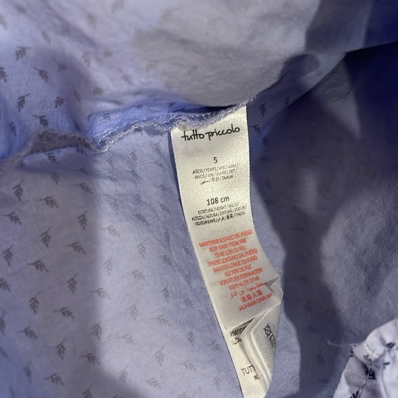 Tutto Piccolo Blue button down shirt, size 5 - Picture 3 of 4